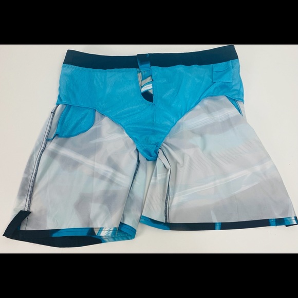 NIKE Mens Board Shorts Sz 4XL DIVERGE 12Swim Trunk - Picture 5 of 13